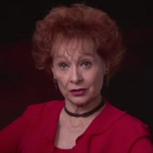 Carol Lawrence